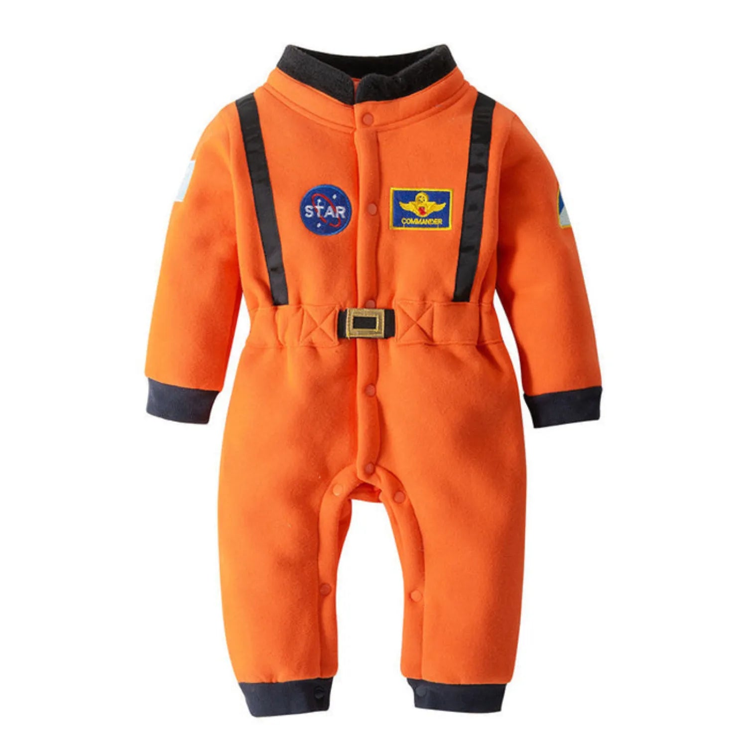 Imagem frontal da Fantasia Infantil Bebê Astronauta laranja, mostrando o formato completo do macacão